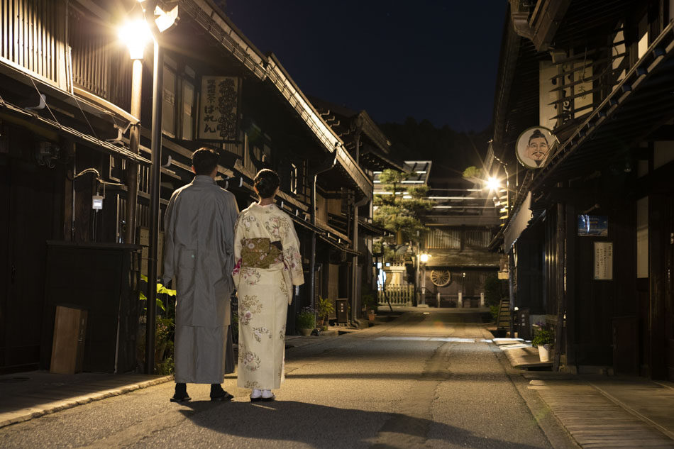 Night tour of old town