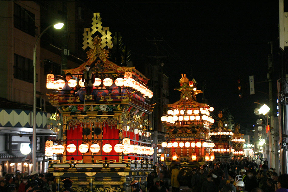 Special viewing of the Takayama Spring Festival