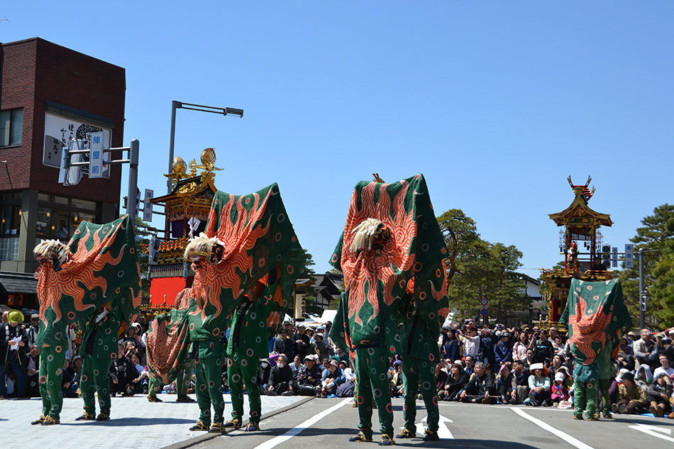 Special viewing of the Takayama Spring Festival