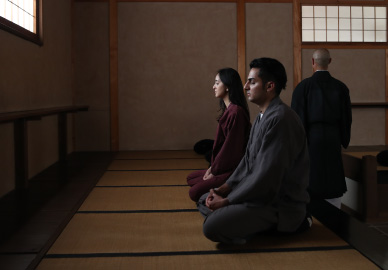 Walking tour and Zen meditation experience in Higashiyama