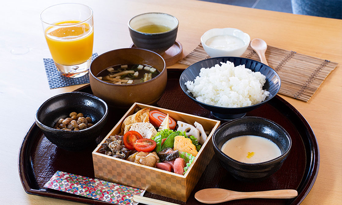 ご朝食